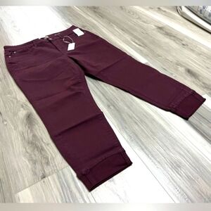NWT Skinny Leg Colored Denim Jean